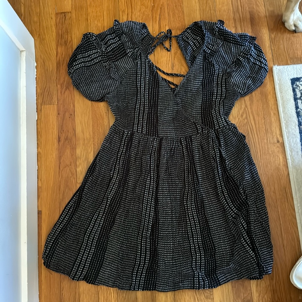 Topshop textured stitch open back dress size 10